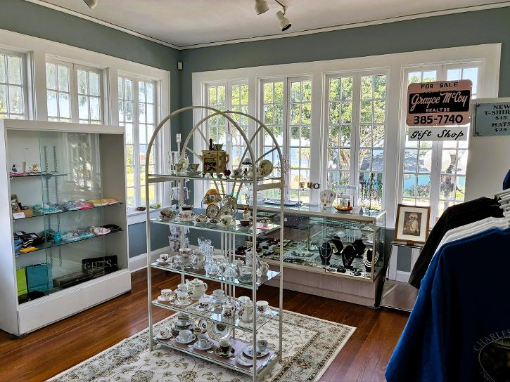 Grayce's Gift Shop